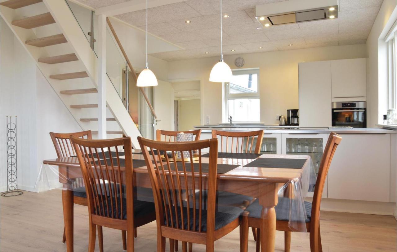 3 Bedroom Stunning Home In Ringkøbing Exteriör bild